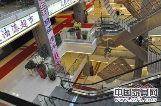 紅星美凱龍北五環(huán)店內(nèi)景 紅星美凱龍北五環(huán)店內(nèi)景