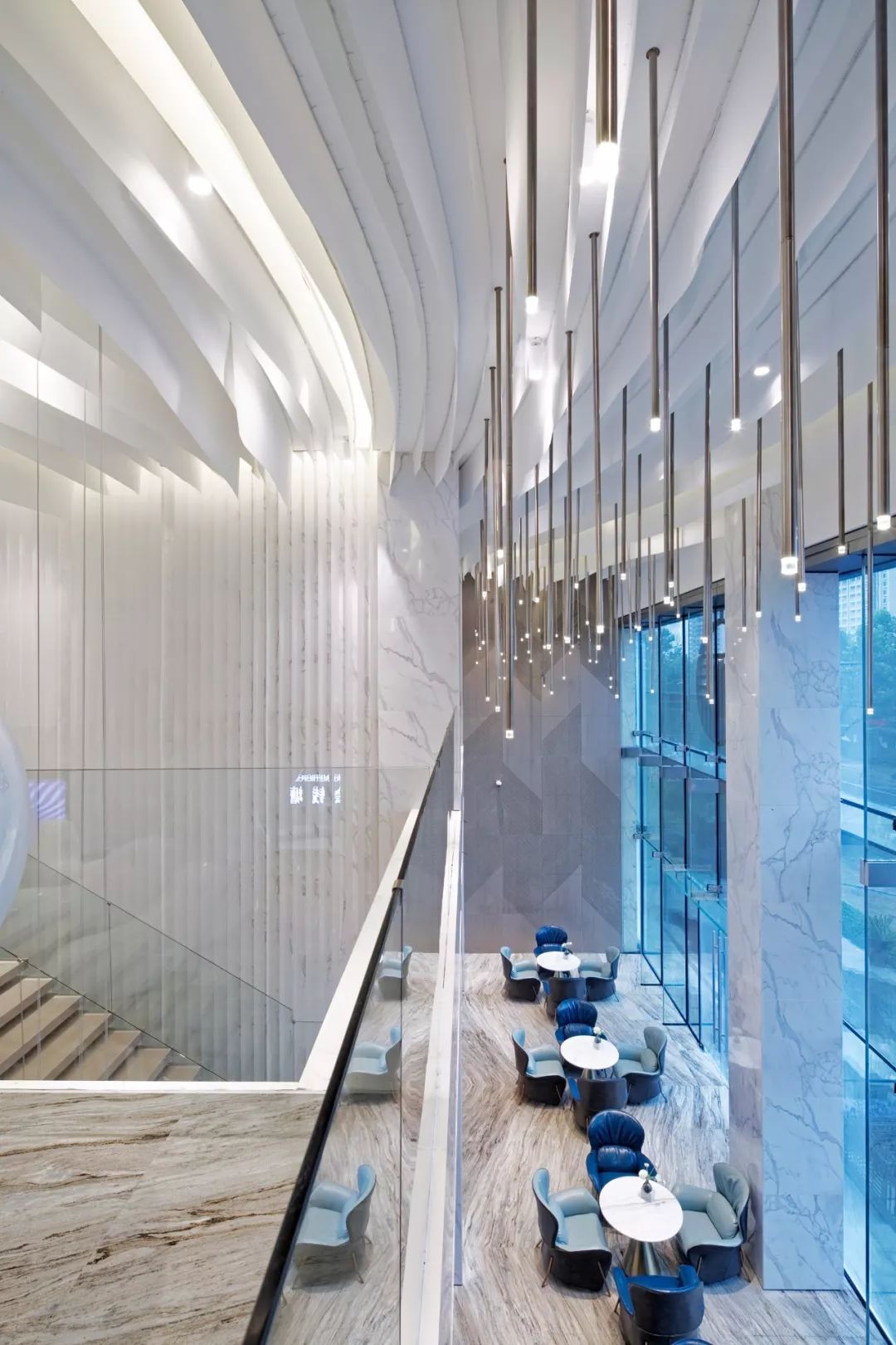 新作|EHD易和：重構(gòu)錢(qián)塘潮水意象 邂逅似水靈動(dòng)空間