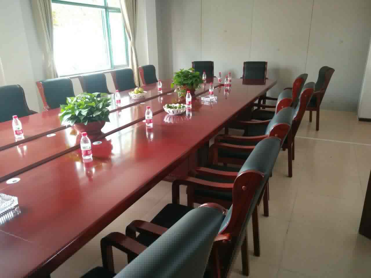 青島辦公家具供應(yīng)商|辦公家具廠家